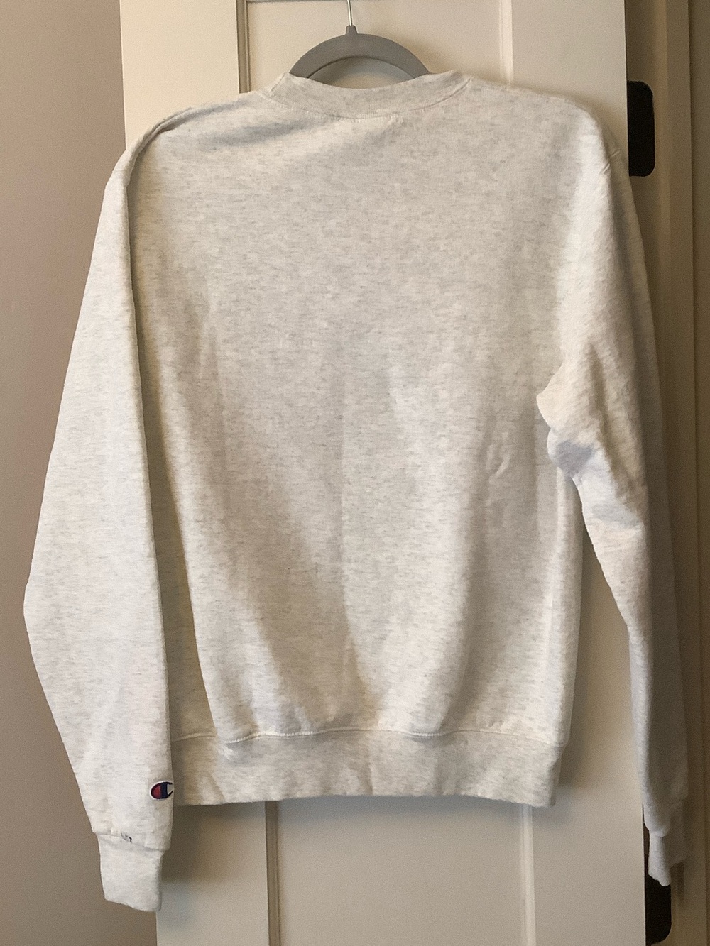 Vintage University of Chicago Sweatshirt in Light Gray with Maroon Chicago Logo - Picture 6 of 8